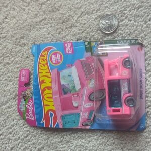 Hot wheels Barbie dream camper